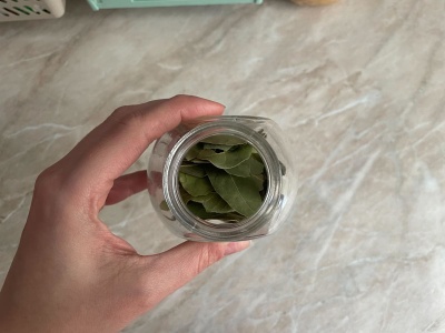 Pachnie domem sprzed lat. Zwyczaj naszych babć zaskakuje skutecznością