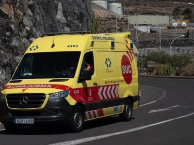 Motocyklista ranny w zderzeniu na GC-21 w Teror