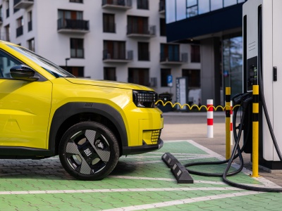 Kanada stawia na „elektryki”. Nowe dopłaty mają uniezależnić kraj od USA