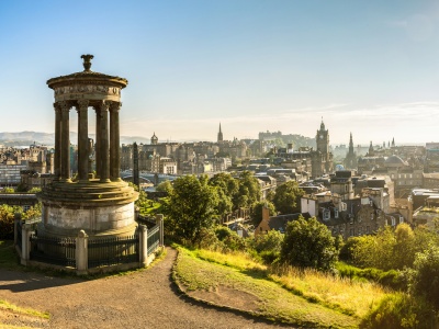 City break w Ednyburgu za 1449 PLN 🏰🥃 Znakomite godziny lotów i hotel z krytym basenem 👙🌊