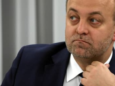 Stowarzyszenie Piebiaka przegrywa z Żurkiem. Dostało zakaz sądowy w sprawie zdjęcia ministra