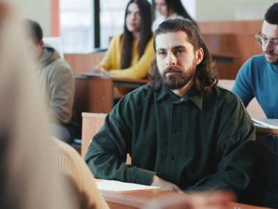 Studenci zagraniczni przynoszą Polsce miliardy złotych – to nie koszty, to inwestycja w gospodarkę