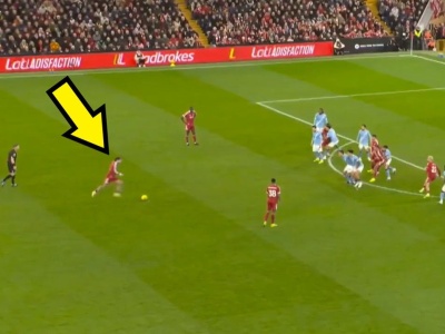 Kapitalny gol w hicie Premier League. Bramkarz mógł tylko patrzeć