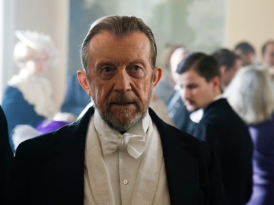 Nie żyje Edward Linde-Lubaszenko. Jego życie obfitowało w wybitne role i... małżeństwa