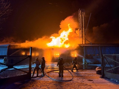 Płonie hala magazynowa w miejscowości Cienin Zaborny