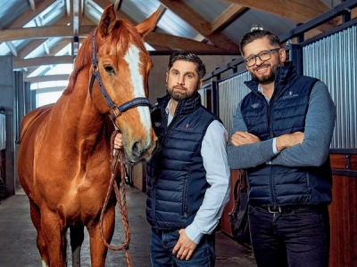 Chcieli wszczepiać krowom thermochipy, a stali się monopolistą w znakowaniu źrebaków i alpak. „Na rynek weterynaryjny wpływa coraz więcej pieniędzy”