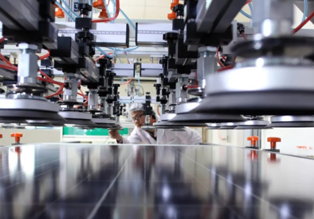 Gigantyczna inwestycja solarna w Uzbekistanie