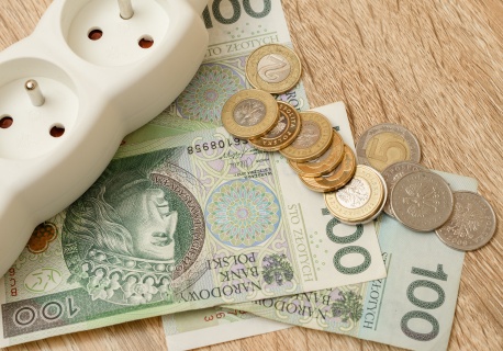 Badanie: Polacy odczuwają wzrost cen prądu. I boją się dalszych podwyżek
