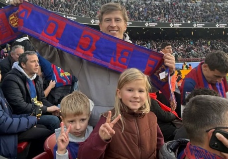 Żużel. Lebiediew za Barceloną, długi lot Rew, a Pedersen doradza… Lambertowi (POZA TOREM)