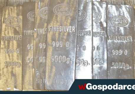 Dlaczego srebro jest bardziej zmienne niż złoto?