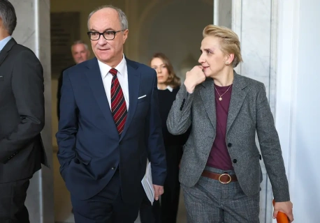 Czarzasty, Trump i ambasador USA. Jak emocje psują politykę zagraniczną