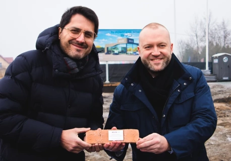 W Rzeszotarach dealer samochodowy Impwar buduje salon marki BYD (FOTO)