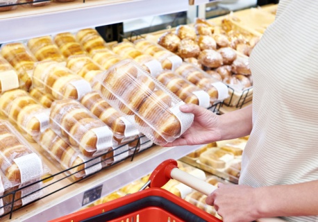 Sprawdzili 11 pączków z marketów. Znaleźli pestycydy