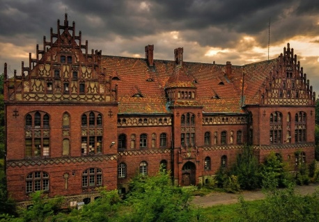 Mózg Wielkiej Wojny. Tajemnice Pszczyńskiej Paleji, Zaginione Archiwa i Narodziny Polski w Cieniu Cesarza