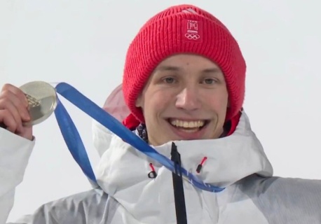 Tomasiak dał Polsce pierwszy medal na IO. Tusk i Nawrocki tym razem są zgodni