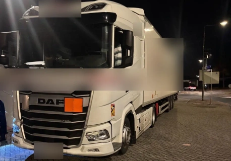 Dwie ciężarówki skonfiskowane przez podtlenek azotu – padły oskarżenia o narkotyki