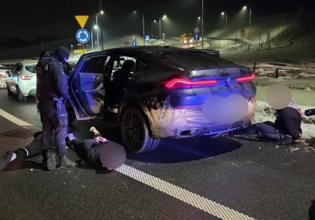 Grupa przyjezdnych wtargnęła na trening zawodników MMA w Kościerzynie. Doszło do bójki