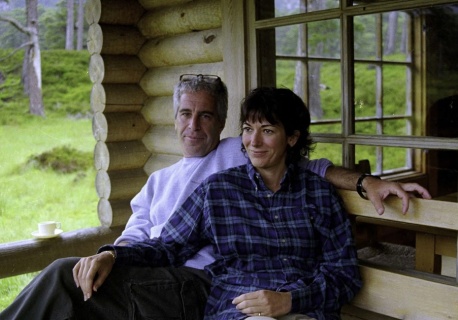 Partnerka Epsteina postawiła ultimatum. Tego oczekuje od Donalda Trumpa