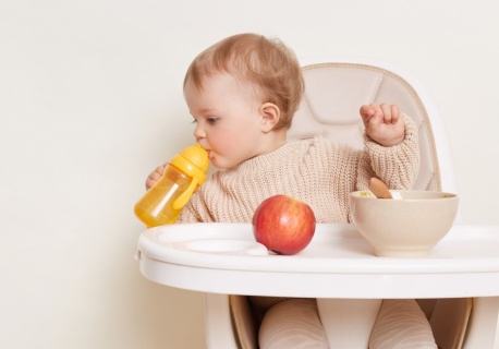 Zbadali niemowlęta z wegańskich domów. Odkryli różnice w rozwoju