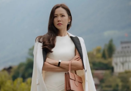 Tłumy fanów serialu zalewają szwajcarską wieś. Władze wprowadzają opłaty za wejście na słynny pomost