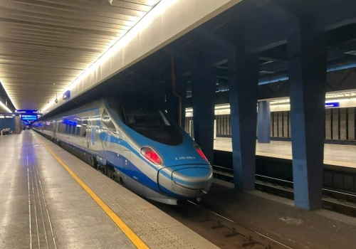 „Najwygodniejsze rozwiązanie”. Brytyjczyk pojechał Pendolino do Krakowa