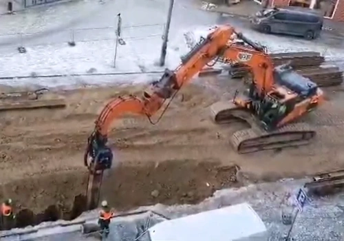 Kolejni mieszkańcy obawiają się o swoją kamienicę z powodu prac wodociągowych