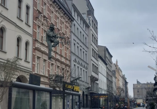 Arkadiusz Milik sprzedaje kamienicę na Mariackiej. Nowy właściciel będzie mógł ją rozbudować