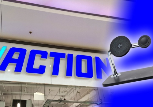 Absurdalnie tania ładowarka z Action. Odmieni twoje biurko lub szafkę nocną