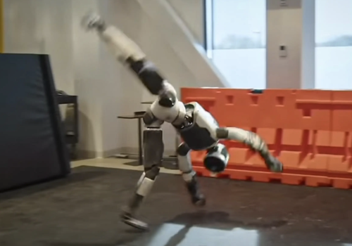 Akrobatyka na sterydach. Atlas od Boston Dynamics kończy z hukiem etap testów