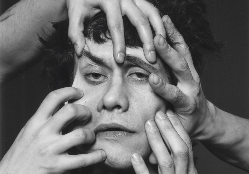 „Pier*olone przyjemności, mam już dość ich” – rozmawiamy z Kacprem Kiniorskim