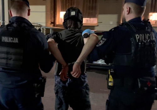 Morderstwo na UW. Mieszko R. niepoczytalny. „Działał w stanie psychozy”