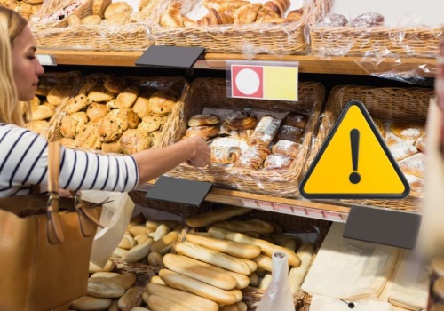 Większość ludzi robi to źle. Piekarze zdradzają, jak przechowywać chleb