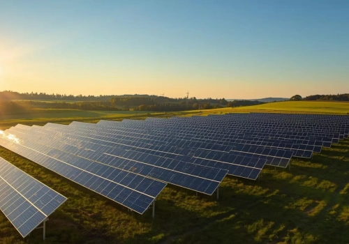 Obszary przyspieszonego rozwoju OZE: szykują się zmiany i uproszczenia dla instalacji na wsiach