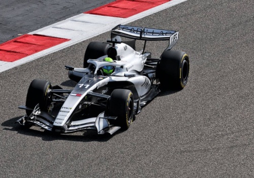 Zapowiedź, składy i transmisje pierwszej tury testów F1 w Bahrajnie przed sezonem 2026