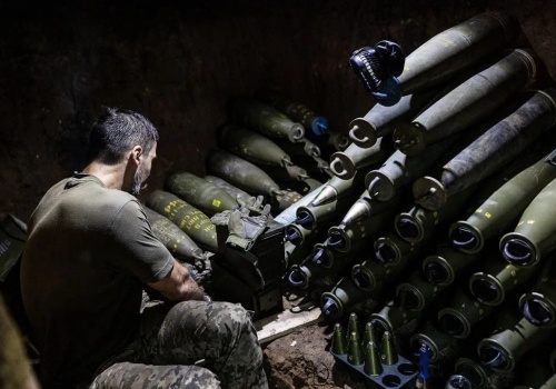 Umowa z amerykańskim gigantem, powstanie więcej amunicji artyleryjskiej w Polsce – o ile nie zabraknie prochu