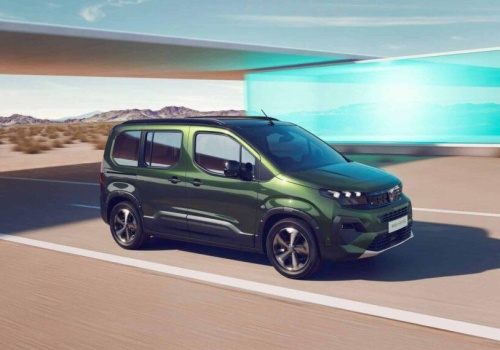 Wygodny kombivan z dieslem. Peugeot Rifter ma nowy, polski cennik na rok 2026