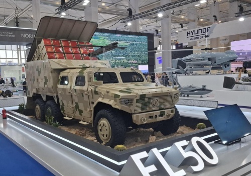 WDS 2026: Chińska wyrzutnia roju dronów FL 50