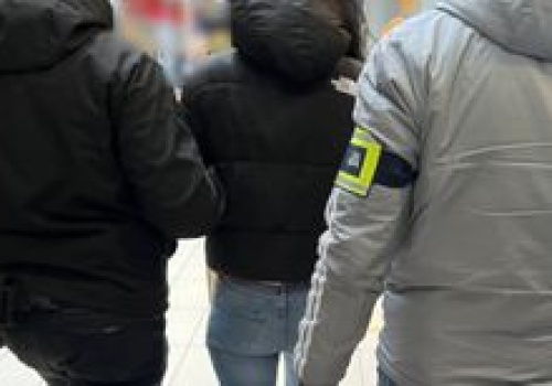 Z salonu piękności do zakładu karnego. Kobieta oskarżona o gwałt