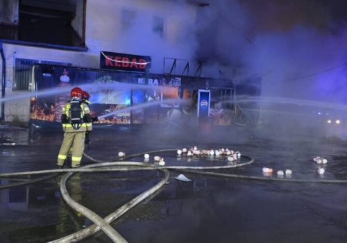 Groźny pożar w Korytnicy. Spłonął lokal z kebabem