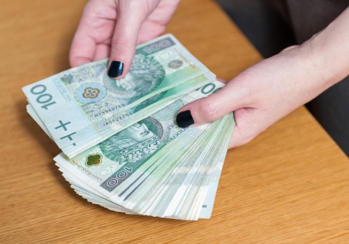 Odbierały telefony przed wejściem do biura. Dostaną 300 tys. zł. Sąd rozwiał wątpliwości pracodawców