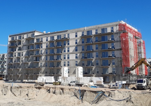 Rynek mieszkaniowy pozostanie rynkiem kupującego, ale zbić cenę będzie coraz trudniej