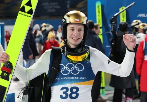 Ma 19 lat i fortunę za medal. Wywalczył też emeryturę. Znamy kwoty