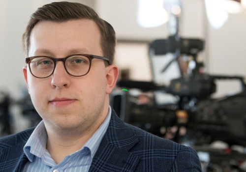 Komisja Europejska  ingerowała w wybory w 8. państwach członkowskich