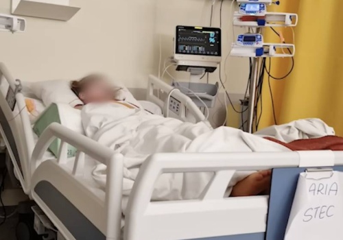 Układ rzeszowski. Policjanci z zarzutami po sprawie wypadku z dzieckiem na pasach. Sprawca był mężem ich koleżanki z pracy