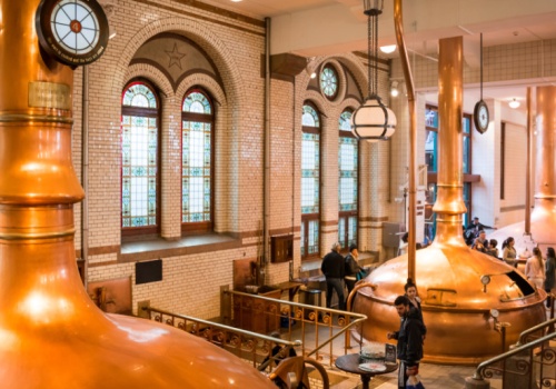 Tysiące ludzi traci pracę. Z Heinekena odchodzi także prezes