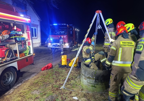 W studni znaleziono ciało 68-latka. Tragedia w powiecie poddębickim