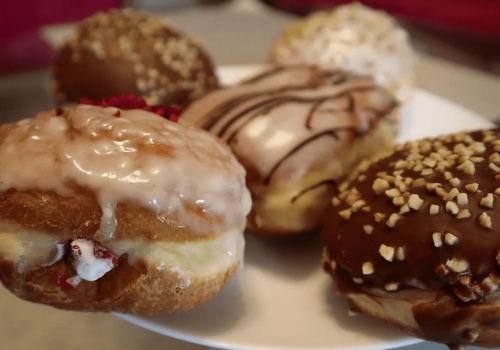 To najdroższe pączki w Polsce. Za słodki luksus trzeba słono zapłacić