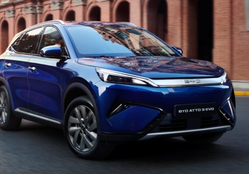 BYD Atto 3 Evo – zmodernizowany kompaktowy crossover z napędem elektrycznym trafi do Polski