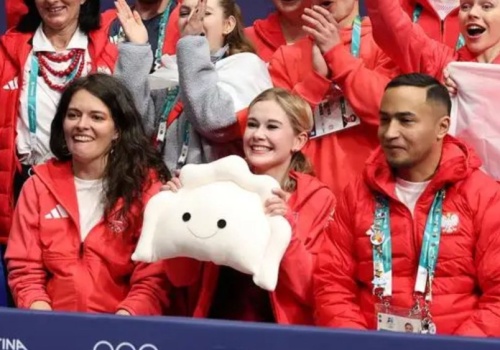 Polski pieróg podbija Igrzyska Olimpijskie. Maskotkę wyprodukowano w niezwykły sposób