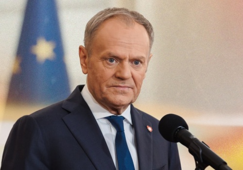 Donald Tusk nagle wyszedł z posiedzenia RBN. Powód nie powinien być zaskoczeniem